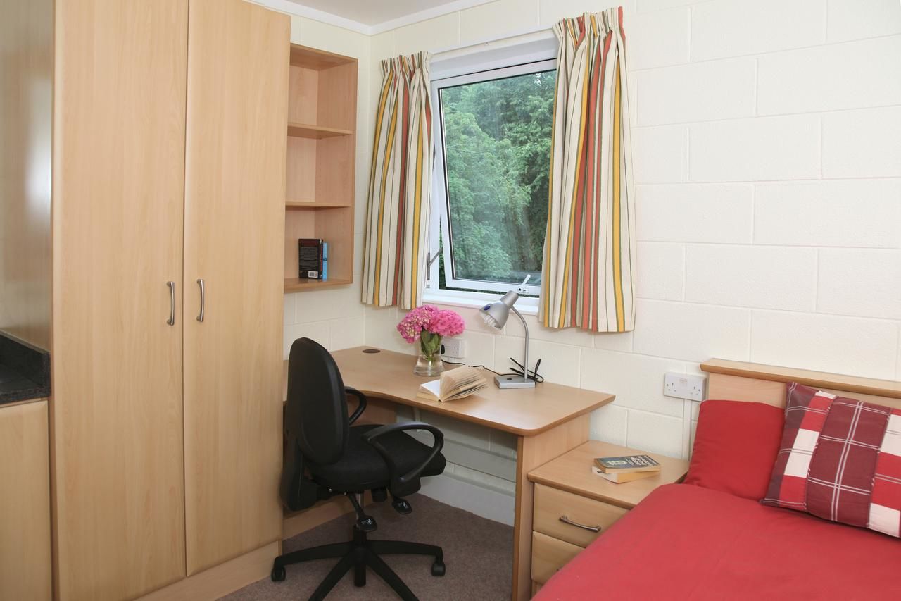 Общежития Castlewhite Apartments - UCC Summer Beds Корк-11